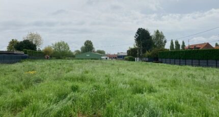 TERRAIN CONSTRUCTIBLE 650M²